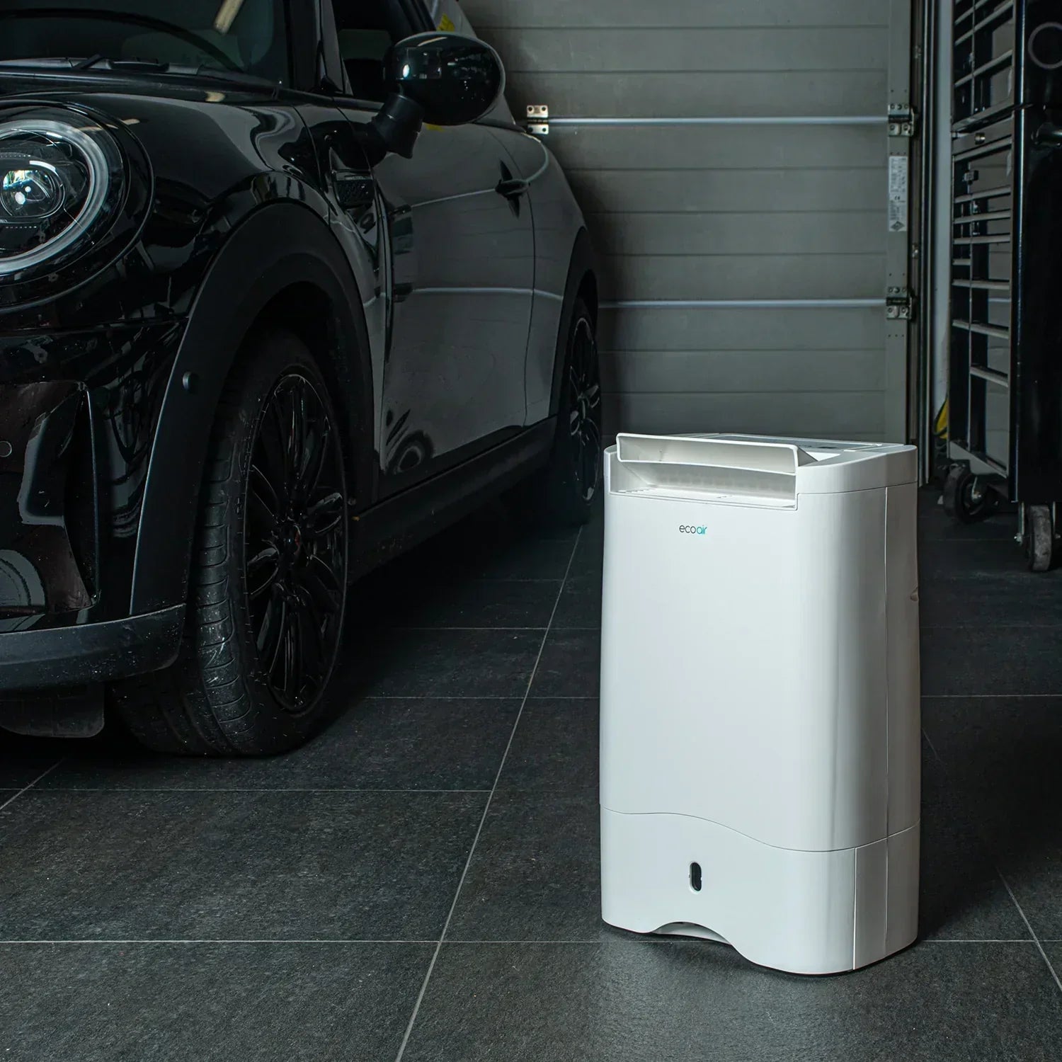Dehumidifier vs Tumble Dryer: Which’s Best to Dry Clothes