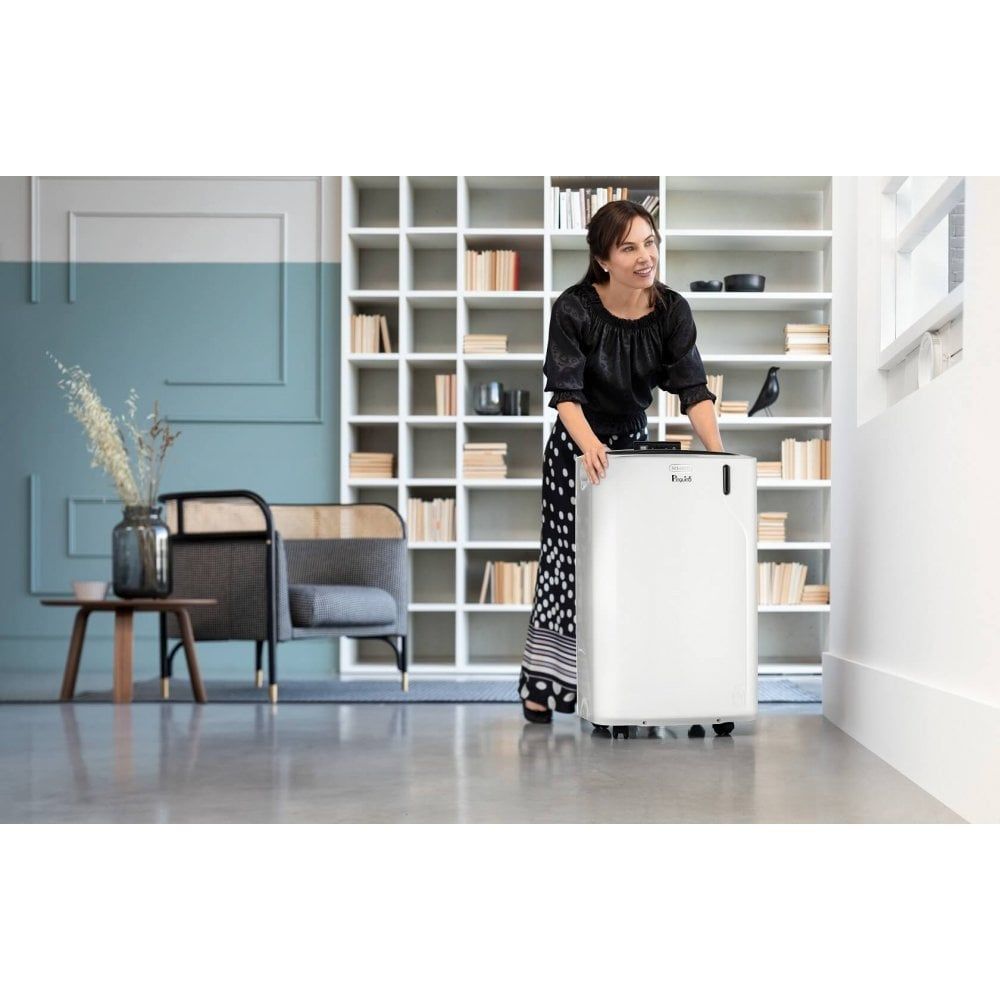 De’Longhi Pinguino PAC EM93 10500 BTU Portable Air Conditioner